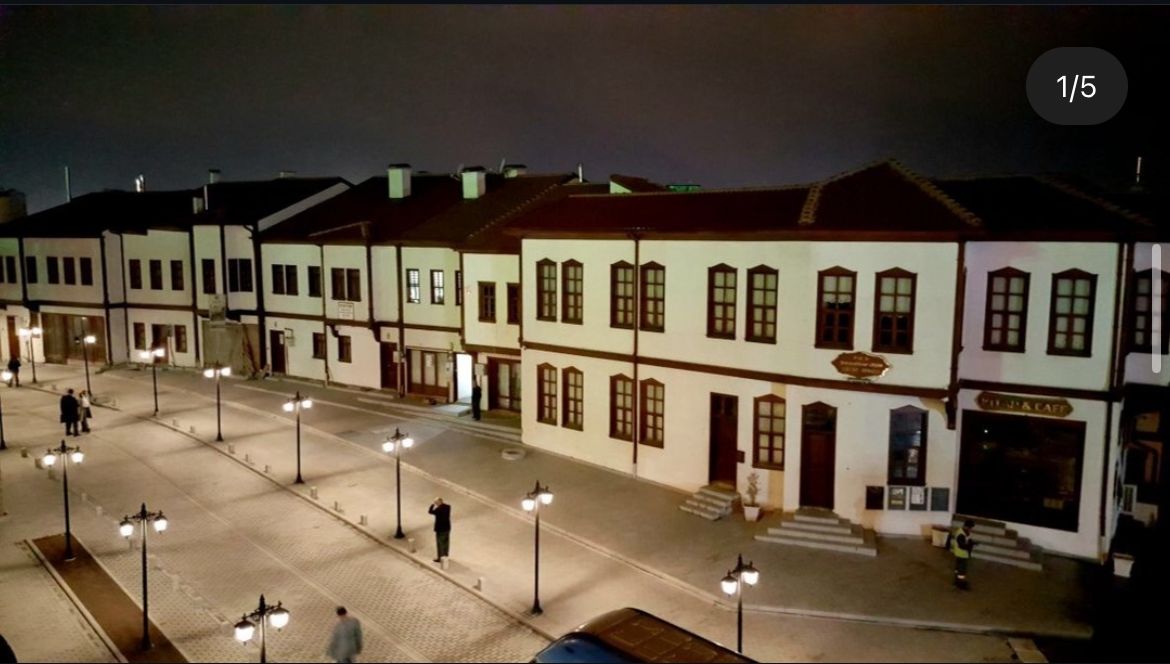 Hacı Bayram Camii Çevresi Sokak Meydan Düzenlemesi ve Kentsel Tasarım Yapım İşi.